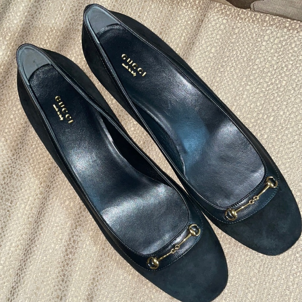 New gucci Horsebit suede loafer